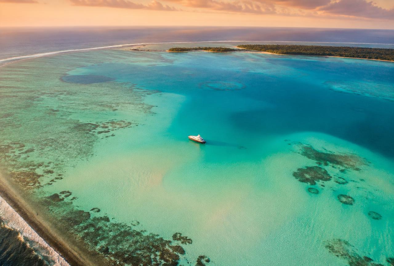 Tetiaroa & the Tuamotu Atolls, French Polynesia — private yacht and island celebration shore
